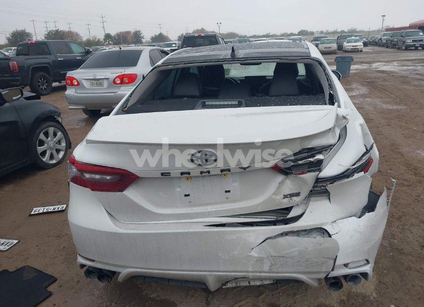Photo 15 of 2021 Toyota Camry XSE (VIN 4T1K61AK7MU521207)