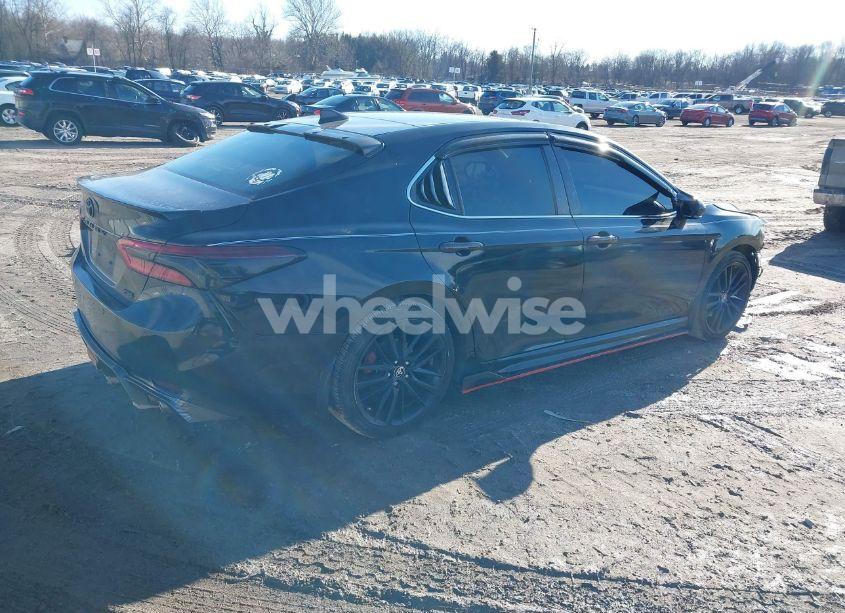 Photo 4 of 2021 Toyota Camry XSE (VIN 4T1K61AK7MU595582)