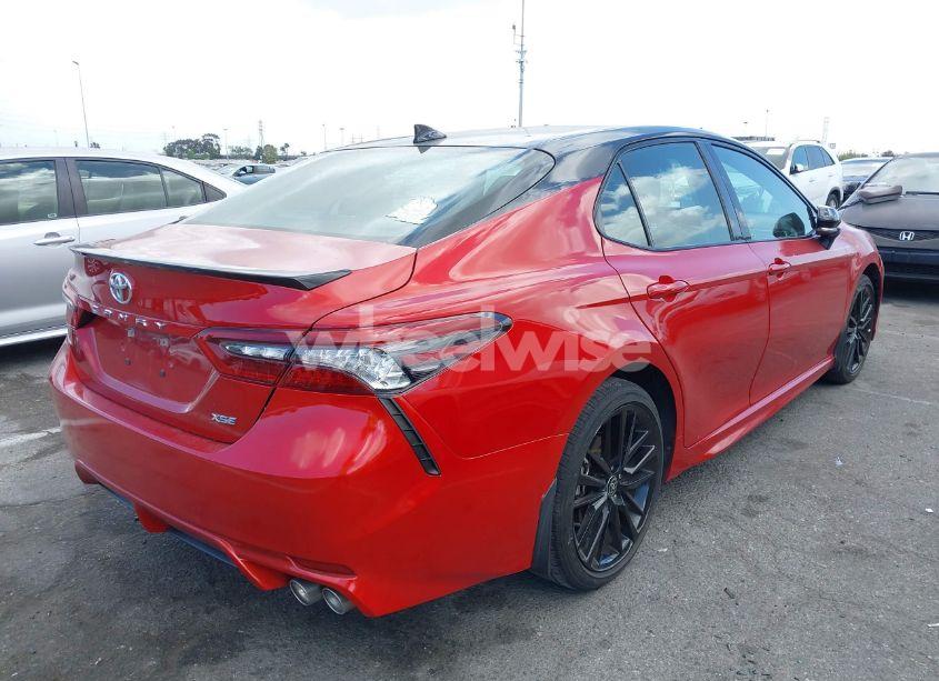 Photo 4 of 2022 Toyota Camry XSE (VIN 4T1K61AK7NU035255)