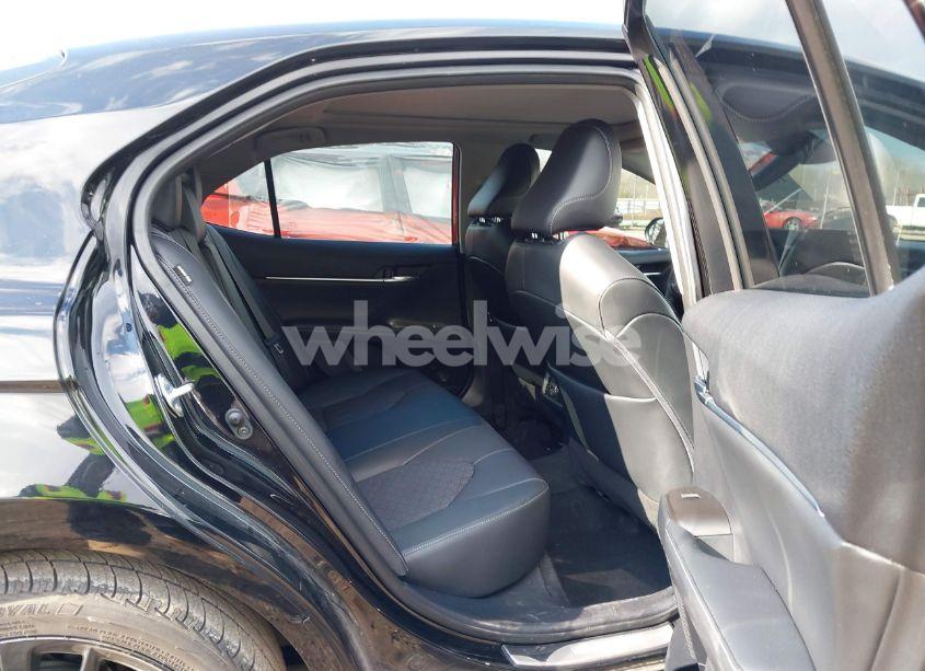 Photo 8 of 2022 Toyota Camry XSE (VIN 4T1K61AK7NU048894)