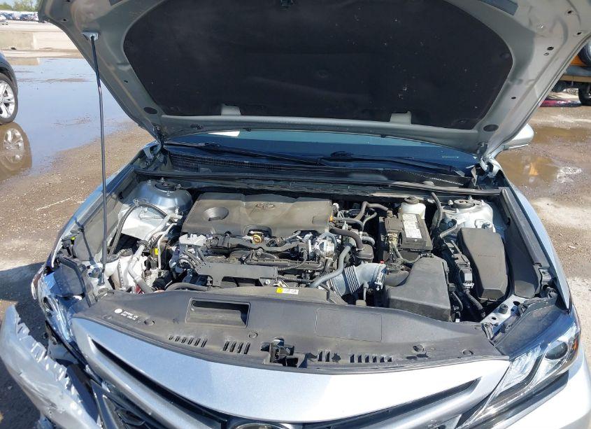 Photo 10 of 2022 Toyota Camry XSE (VIN 4T1K61AK7NU070202)