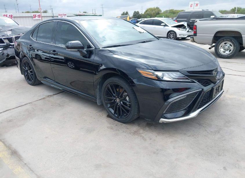 2023 Toyota Camry XSE (VIN 4T1K61AK7PU838635) main photo