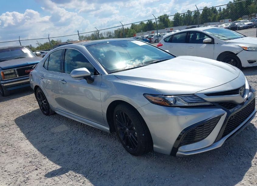 2024 Toyota Camry XSE (VIN 4T1K61AK7RU868110) main photo