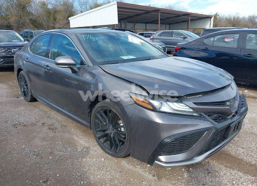 2024 Toyota Camry XSE (VIN 4T1K61AK7RU881360) main photo