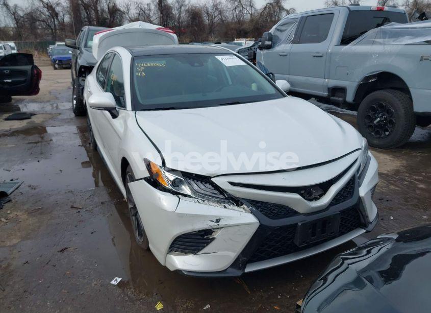 Photo 12 of 2020 Toyota Camry XSE (VIN 4T1K61AK8LU335352)