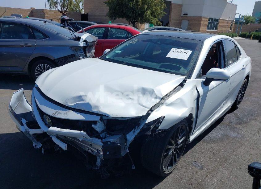 Photo 2 of 2021 Toyota Camry XSE (VIN 4T1K61AK8MU591962)