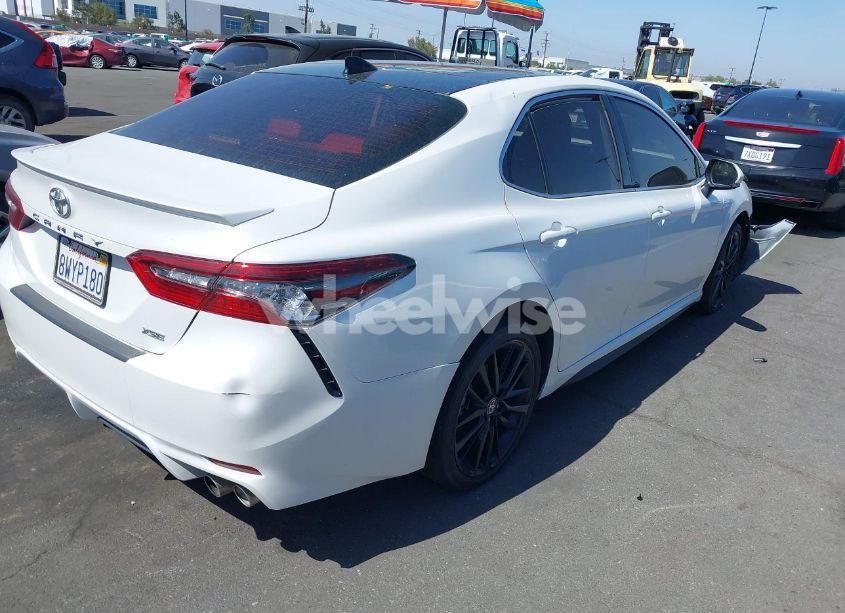 Photo 4 of 2021 Toyota Camry XSE (VIN 4T1K61AK8MU591962)