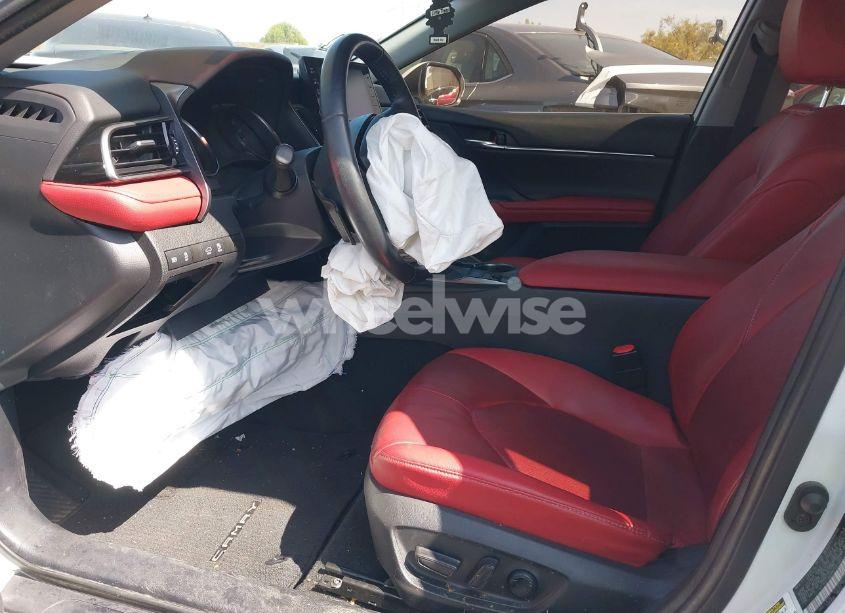 Photo 5 of 2021 Toyota Camry XSE (VIN 4T1K61AK8MU591962)