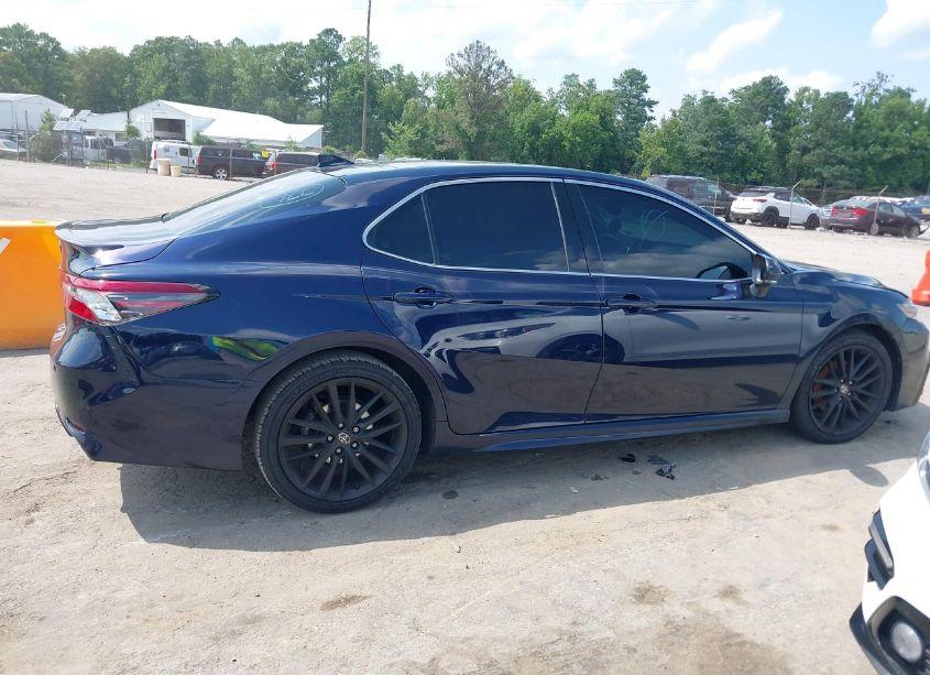 Photo 13 of 2021 Toyota Camry XSE (VIN 4T1K61AK8MU600434)