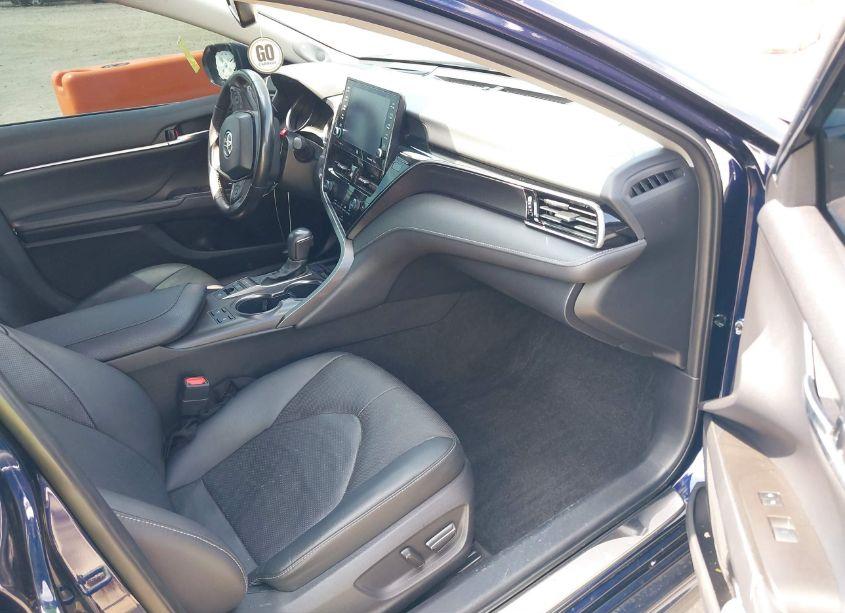 Photo 5 of 2021 Toyota Camry XSE (VIN 4T1K61AK8MU600434)