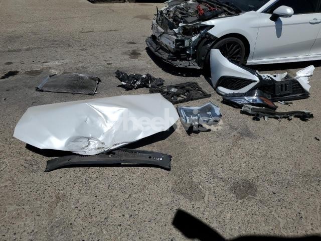 Photo 4 of 2023 TOYOTA CAMRY XSE (VIN 4T1K61AK8PU088565)