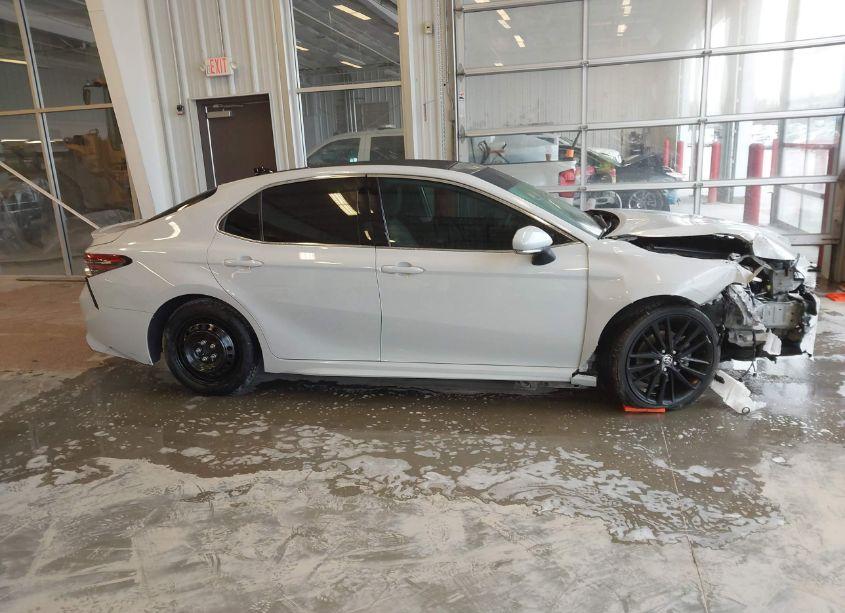 Photo 14 of 2023 Toyota Camry XSE (VIN 4T1K61AK8PU127770)