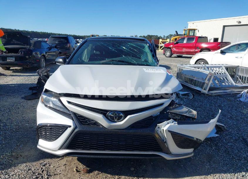 Photo 11 of 2024 Toyota Camry XSE (VIN 4T1K61AK8RU260760)