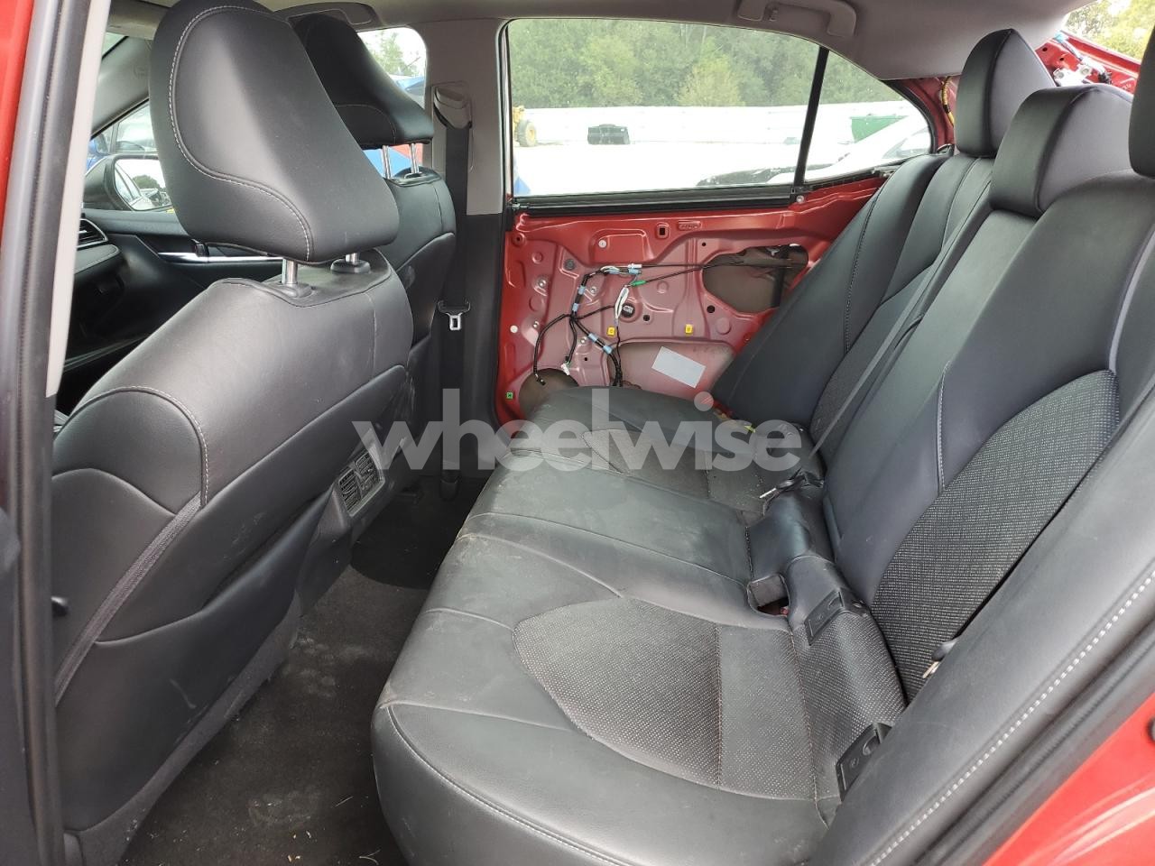 Photo 10 of 2020 TOYOTA CAMRY XSE (VIN 4T1K61AK9LU301338)