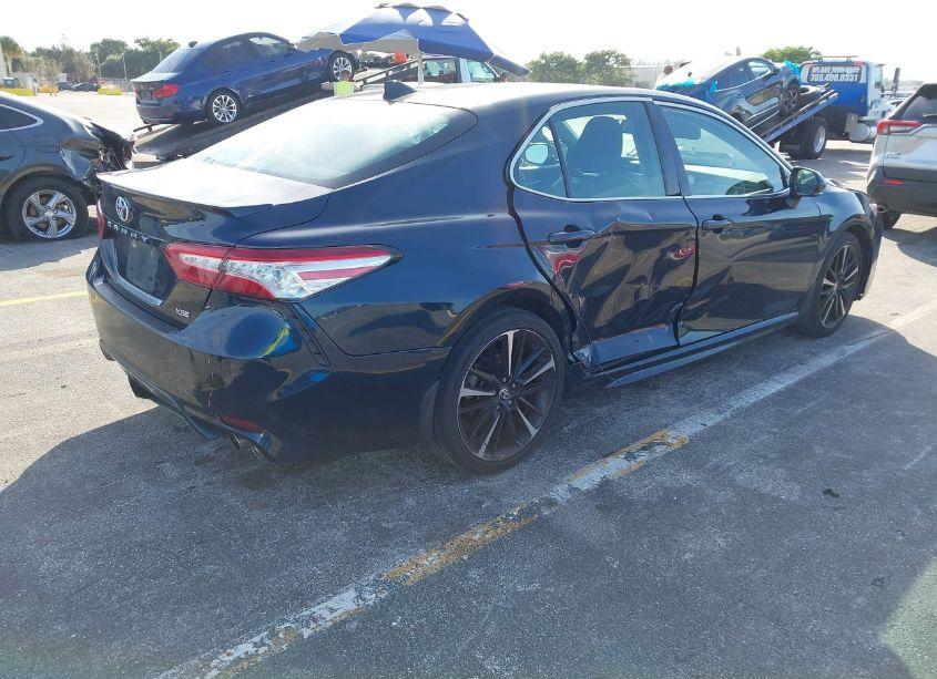 Photo 4 of 2020 Toyota Camry XSE (VIN 4T1K61AK9LU993035)