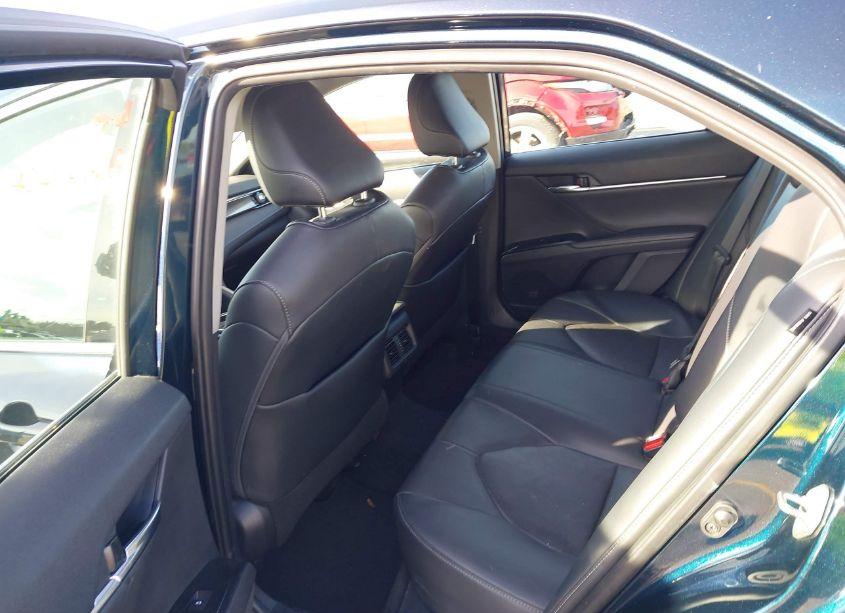 Photo 8 of 2020 Toyota Camry XSE (VIN 4T1K61AK9LU993035)