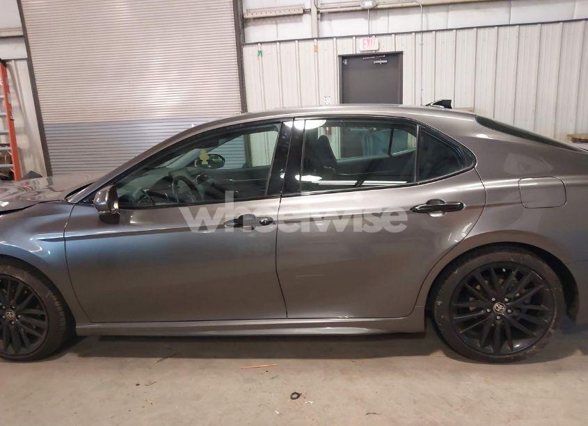 Photo 14 of 2021 Toyota Camry XSE (VIN 4T1K61AK9MU425871)