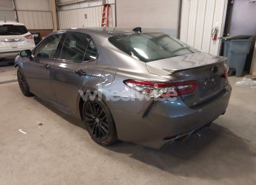 Photo 3 of 2021 Toyota Camry XSE (VIN 4T1K61AK9MU425871)