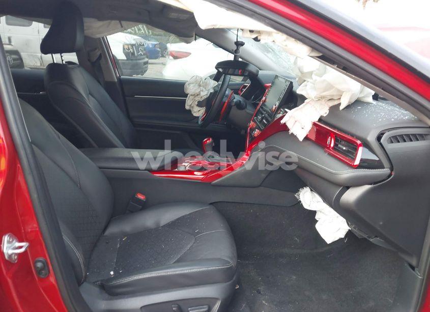 Photo 5 of 2021 Toyota Camry XSE (VIN 4T1K61AK9MU467361)