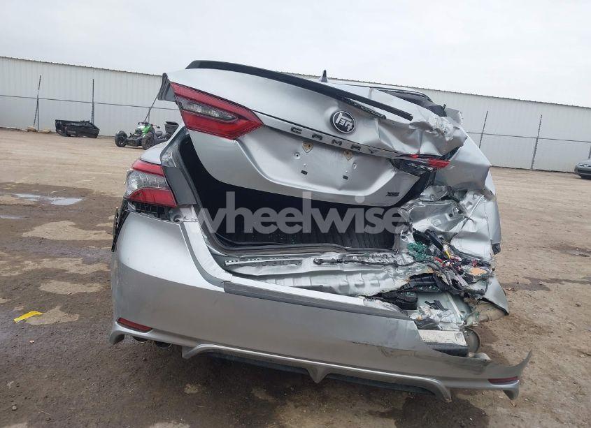 Photo 17 of 2021 Toyota Camry XSE (VIN 4T1K61AK9MU489277)