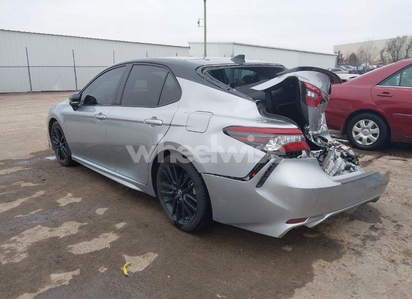 Photo 3 of 2021 Toyota Camry XSE (VIN 4T1K61AK9MU489277)
