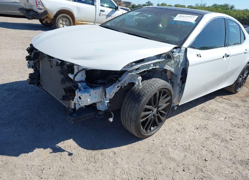 Photo 6 of 2021 Toyota Camry XSE (VIN 4T1K61AK9MU522861)