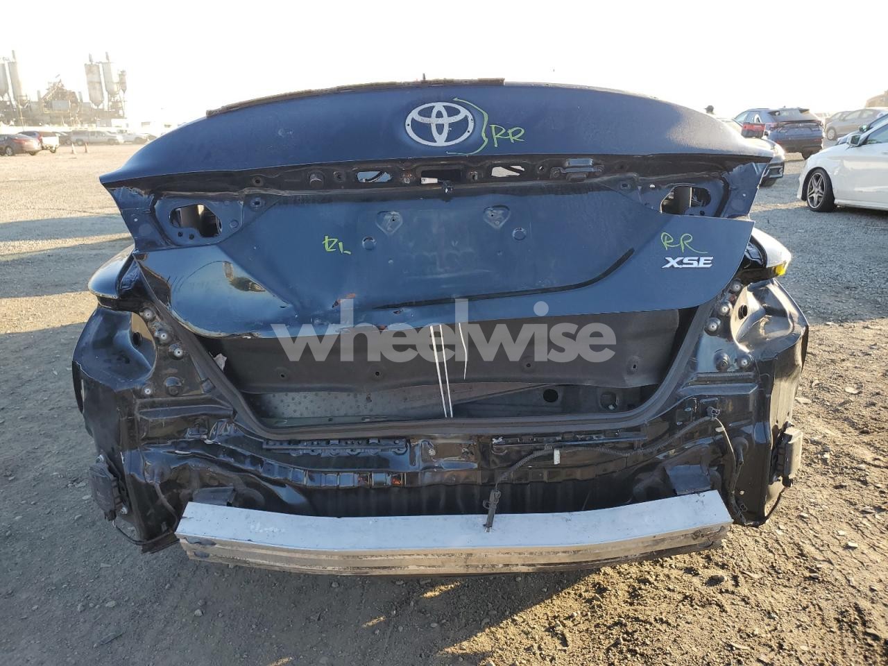 Photo 6 of 2021 TOYOTA CAMRY XSE (VIN 4T1K61AK9MU524416)