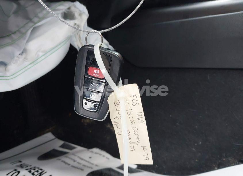 Photo 11 of 2021 Toyota Camry XSE (VIN 4T1K61AK9MU595079)