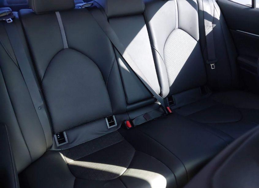 Photo 8 of 2021 Toyota Camry XSE (VIN 4T1K61AK9MU610390)