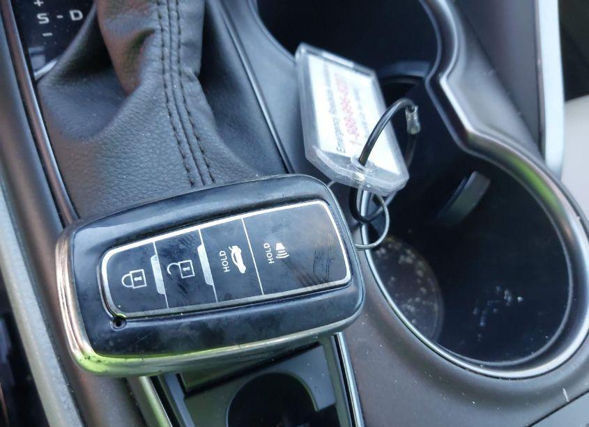 Photo 11 of 2022 Toyota Camry XSE (VIN 4T1K61AK9NU001236)