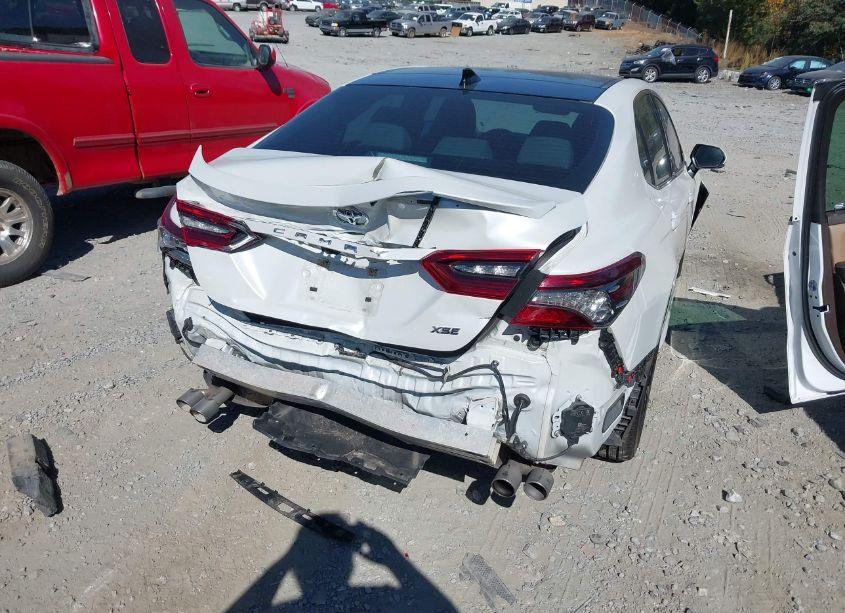 Photo 6 of 2022 Toyota Camry XSE (VIN 4T1K61AK9NU001236)