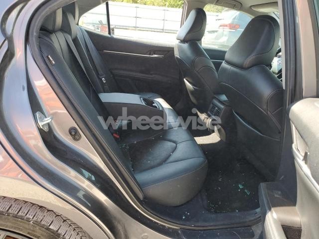 Photo 6 of 2022 TOYOTA CAMRY XSE (VIN 4T1K61AK9NU011622)