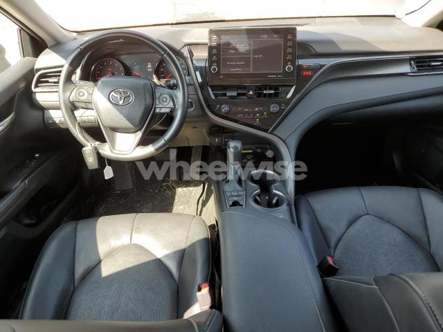 Photo 8 of 2022 TOYOTA CAMRY XSE (VIN 4T1K61AK9NU011622)