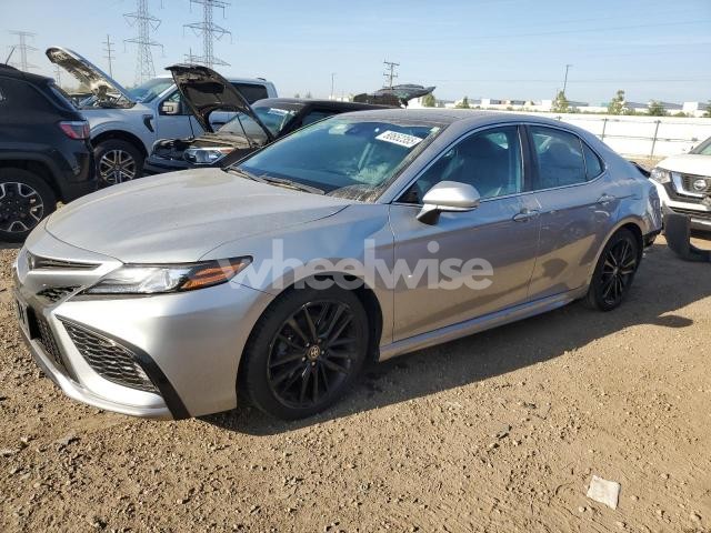 Photo 2 of 2022 TOYOTA CAMRY XSE (VIN 4T1K61AK9NU011958)