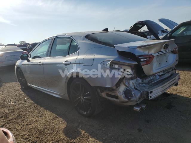 Photo 5 of 2022 TOYOTA CAMRY XSE (VIN 4T1K61AK9NU011958)
