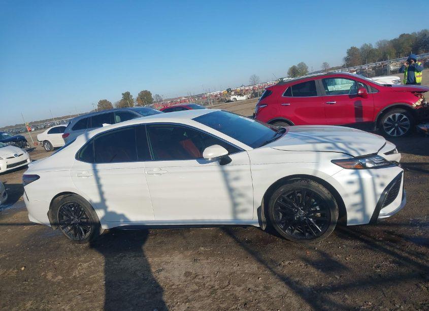 Photo 13 of 2023 Toyota Camry XSE (VIN 4T1K61AK9PU083309)