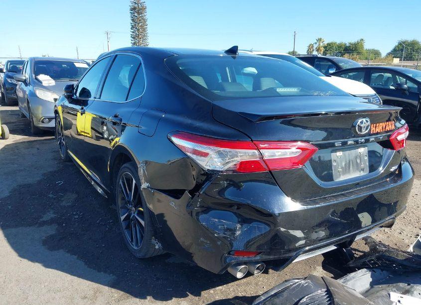 Photo 3 of 2020 Toyota Camry XSE (VIN 4T1K61AKXLU508577)