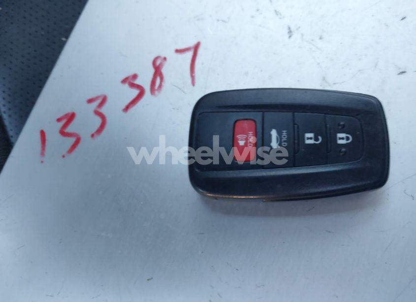 Photo 11 of 2020 Toyota Camry XSE (VIN 4T1K61AKXLU950548)