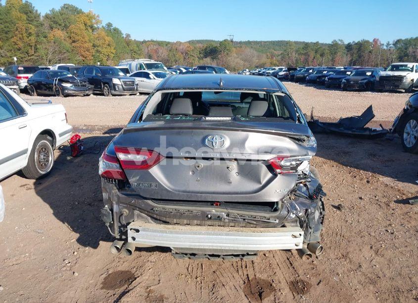 Photo 16 of 2020 Toyota Camry XSE (VIN 4T1K61AKXLU950548)
