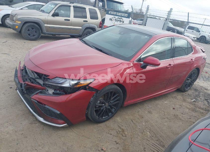 Photo 2 of 2021 Toyota Camry XSE (VIN 4T1K61AKXMU405189)
