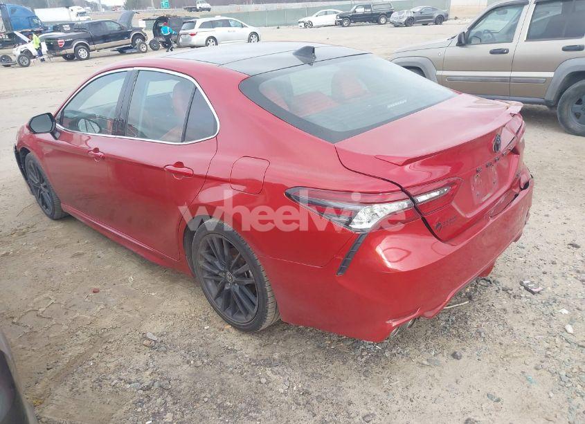 Photo 3 of 2021 Toyota Camry XSE (VIN 4T1K61AKXMU405189)