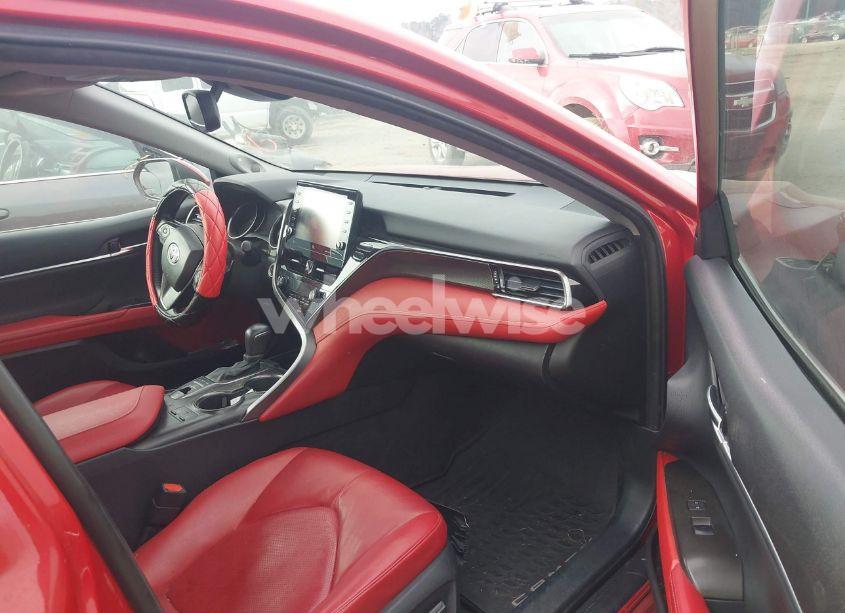 Photo 5 of 2021 Toyota Camry XSE (VIN 4T1K61AKXMU405189)