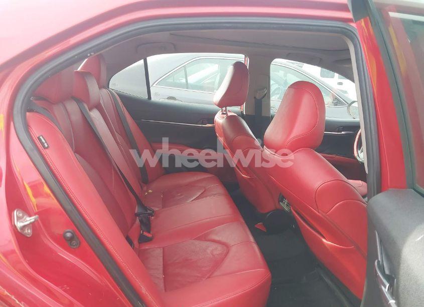 Photo 8 of 2021 Toyota Camry XSE (VIN 4T1K61AKXMU405189)