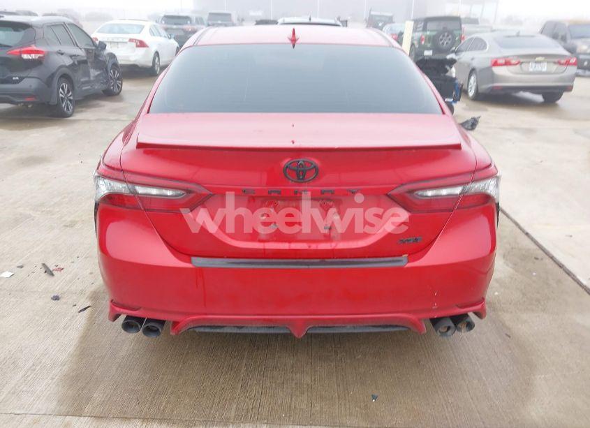 Photo 16 of 2021 Toyota Camry XSE (VIN 4T1K61AKXMU426592)