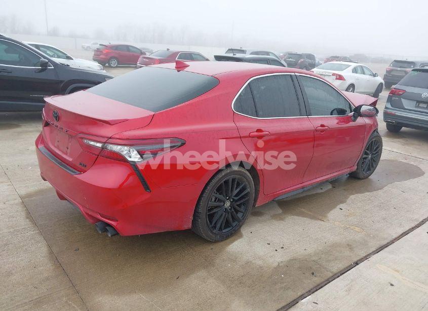 Photo 4 of 2021 Toyota Camry XSE (VIN 4T1K61AKXMU426592)