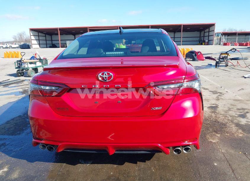 Photo 17 of 2021 Toyota Camry XSE (VIN 4T1K61AKXMU473945)