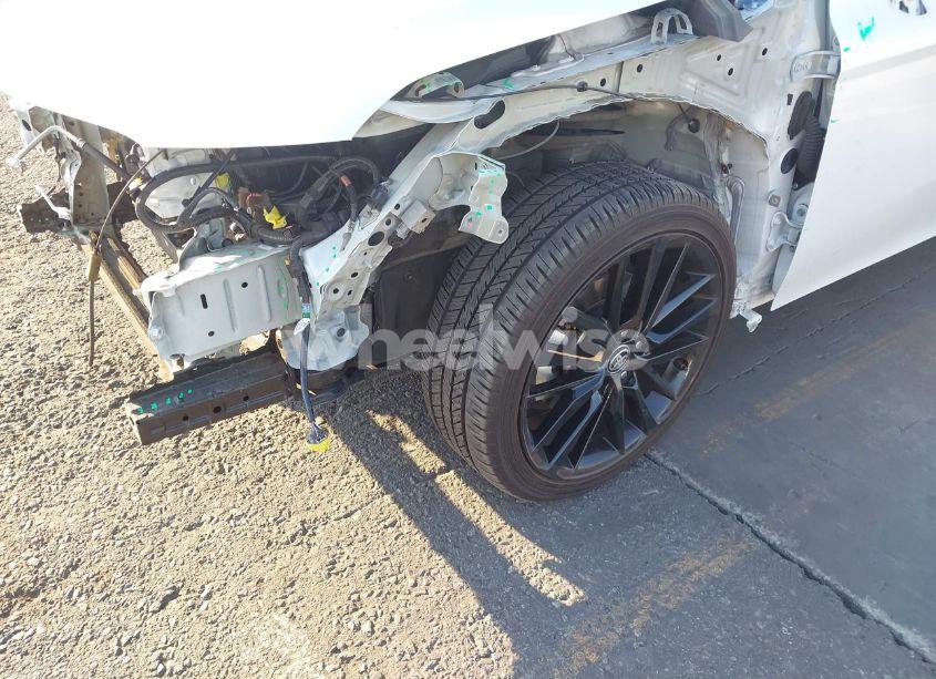 Photo 6 of 2021 Toyota Camry XSE (VIN 4T1K61AKXMU495279)