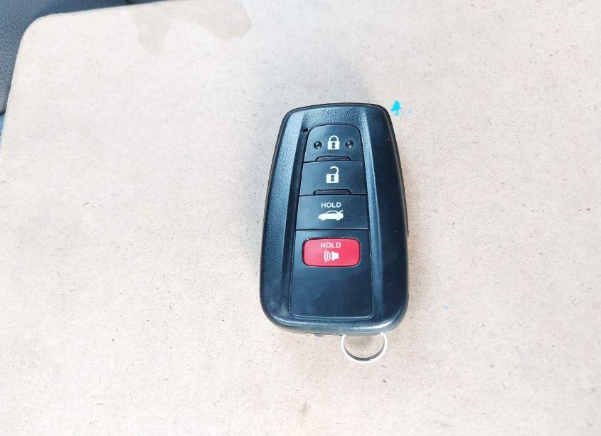 Photo 11 of 2022 Toyota Camry XSE (VIN 4T1K61AKXNU017882)