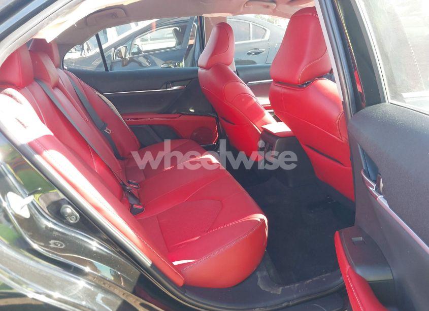 Photo 8 of 2022 Toyota Camry XSE (VIN 4T1K61AKXNU075278)