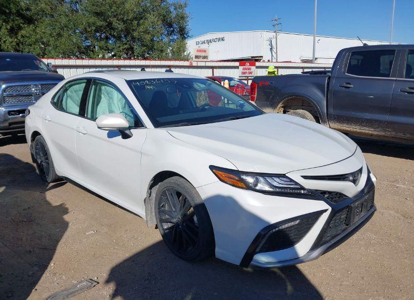 2023 Toyota Camry XSE (VIN 4T1K61AKXPU090219) main photo